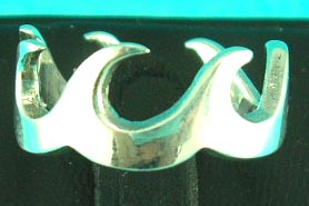 wholesale inexpensive fine quality jewelry store supplies wave styled silver ring    