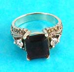 best jewelry online wholesale group manufactured square onyx ring with artistic decoration on side